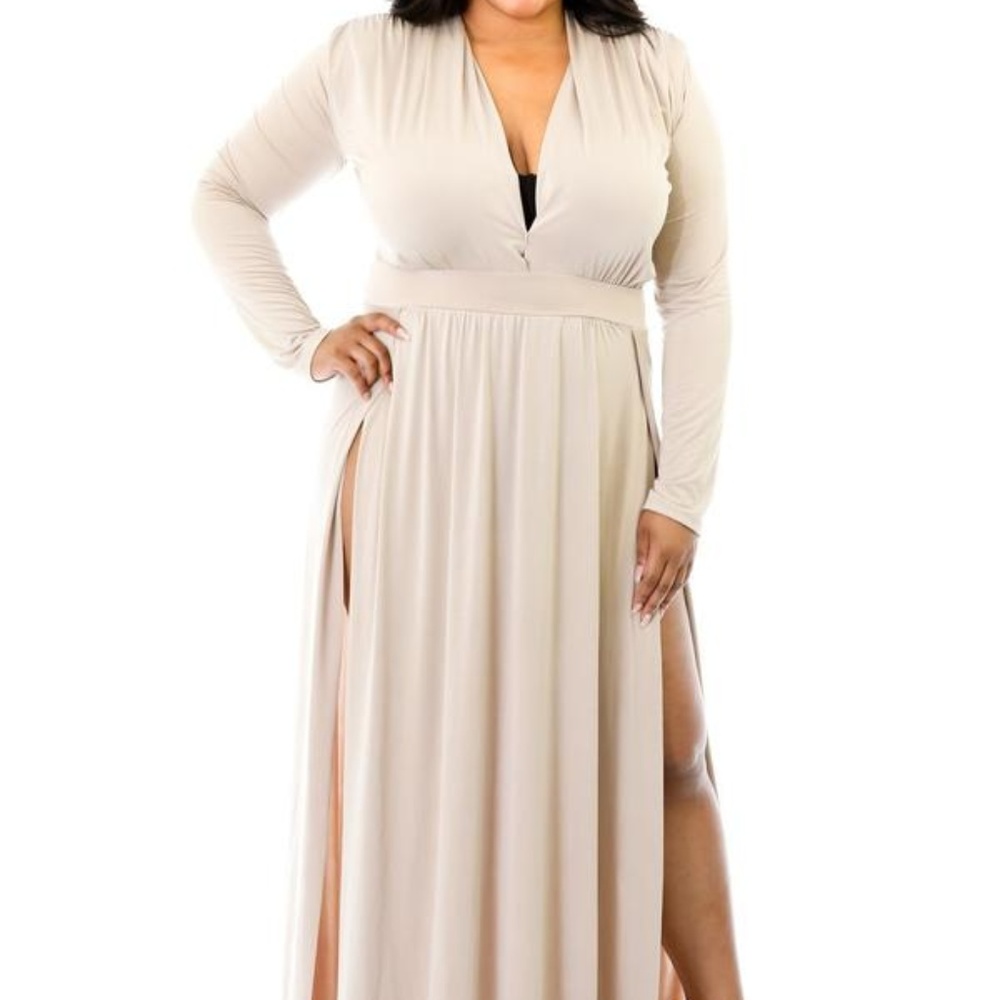 SUPER CLASSY DRESS - Picture 3 of 3